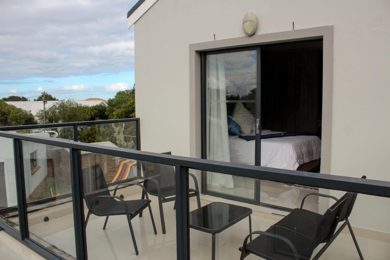 Elizabeth House Hotel Hermanus Bagian luar foto