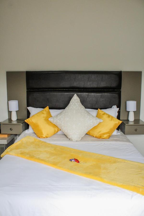 Elizabeth House Hotel Hermanus Bagian luar foto