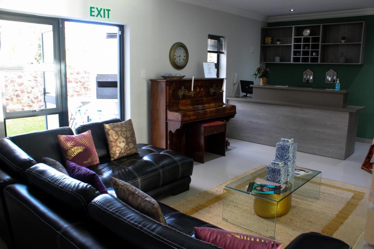 Elizabeth House Hotel Hermanus Bagian luar foto