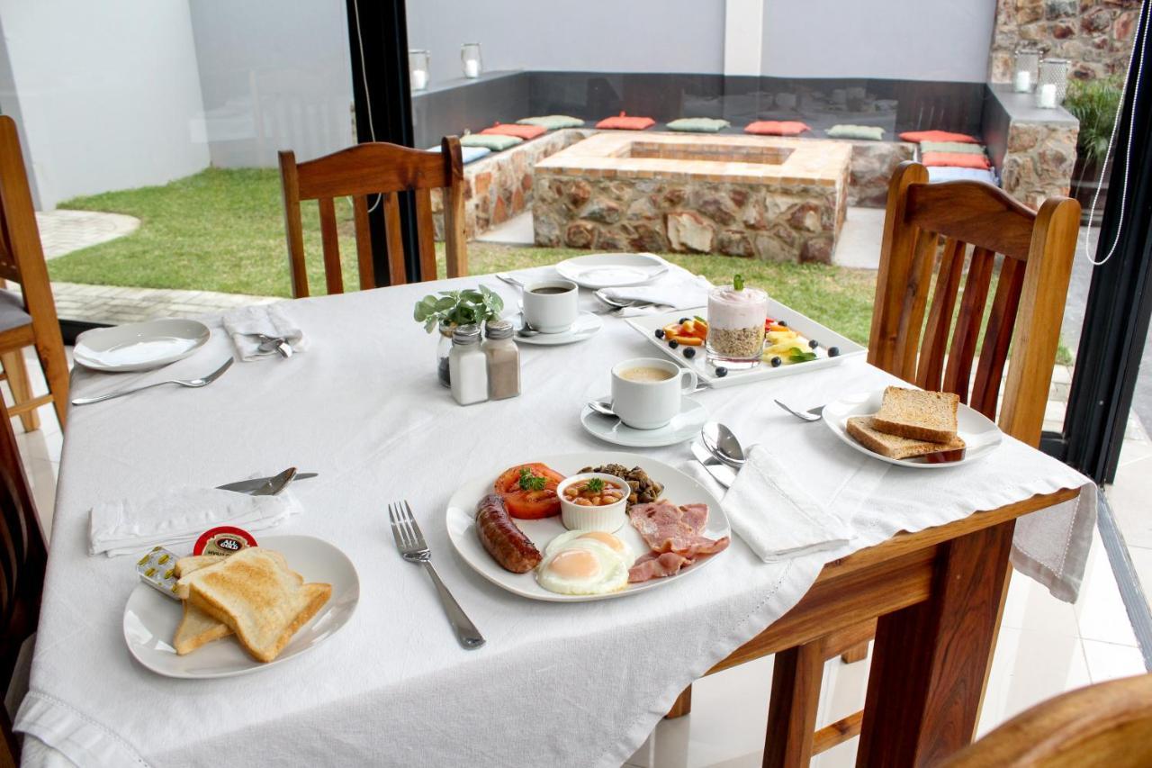 Elizabeth House Hotel Hermanus Bagian luar foto